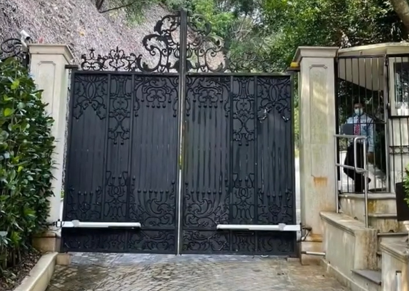 Phát hiện 1 thi thể trong biệt thự đắt đỏ nhất Hong Kong (Trung Quốc)- Ảnh 2.