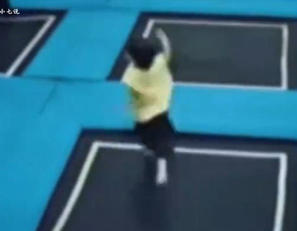 Bé trai 4 tuổi tử vong vì nghẹn trân châu trong trà sữa- Ảnh 2.