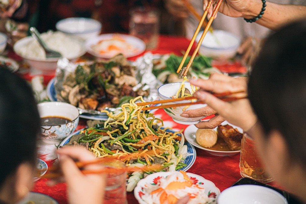 Các món ngon đều được các cô, bác của Kỳ Anh chuẩn bị kỹ lưỡng trong 2 ngày.