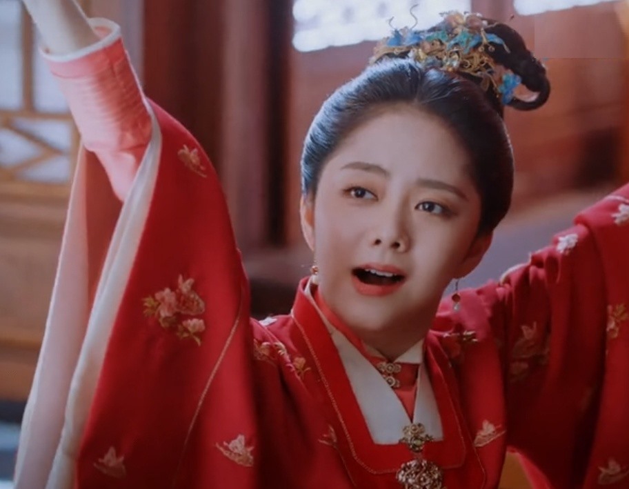 10 lần phim Trung chọn sai nữ chính: Lưu Diệc Phi phá nát nguyên tác, cô cuối bị chê “vừa quê vừa xấu”- Ảnh 9.