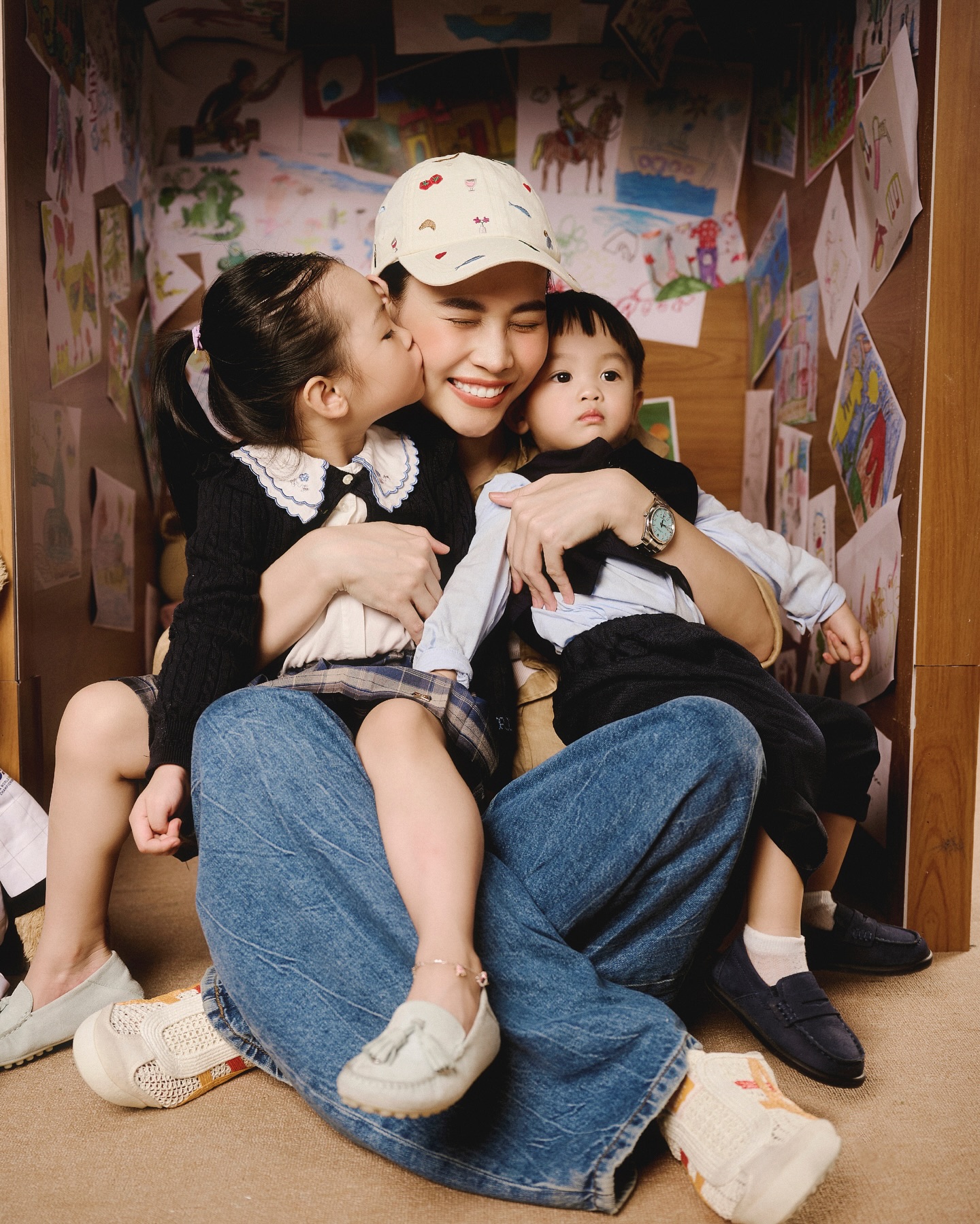 Người đẹp Vbiz làm dâu “gia tộc phố núi” giàu sang: Sống nhẹ nhàng, kín tiếng để vun vén tổ ấm, khéo nhất là cách cư xử với con riêng của chồng- Ảnh 6.