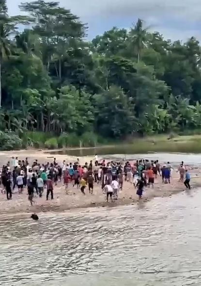 Đang tắm sông, cụ ông 80 tuổi bị cá sấu cắn tử vong- Ảnh 2. Đang tắm sông, cụ ông 80 tuổi bị cá sấu cắn tử vong- Ảnh 2.