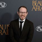 Đạo Diễn Ari Aster Lo Ngại Về Tương Lai "Đáng Sợ" Của AI: "Một Số Người Đang Tôn Thờ Nó Như Thần Thánh" dao dien phim ari aster jjjojpg