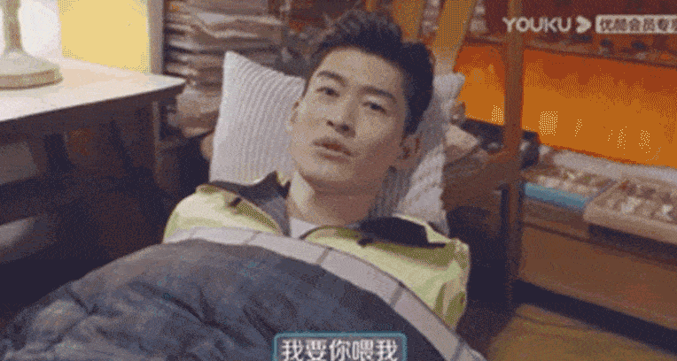 Sự hết thời của 1 sao hạng A: Từ soái ca ngôn tình đến ông hoàng phim rác, nhan sắc lẫn diễn xuất như dọa ma khán giả- Ảnh 3.