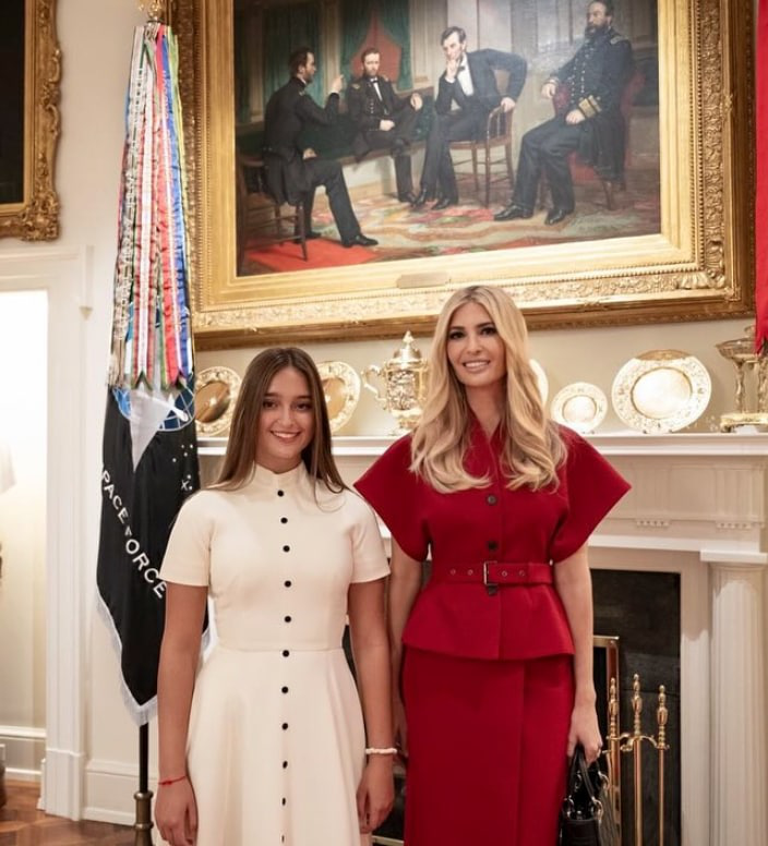 Tiểu Công chúa Nhà Trắng lại xinh đẹp ngút ngàn: Khi Tiểu Công chúa Nhà Trắng lại xinh đẹp ngút ngàn: Khi