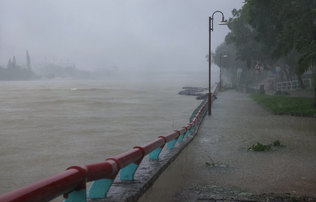 Đây là sức tàn phá của Ragasa - siêu bão mạnh nhất 2025: Loạt video, hình ảnh kinh hoàng khắp nơi- Ảnh 3. Đây là sức tàn phá của Ragasa - siêu bão mạnh nhất 2025: Loạt video, hình ảnh kinh hoàng khắp nơi- Ảnh 3.