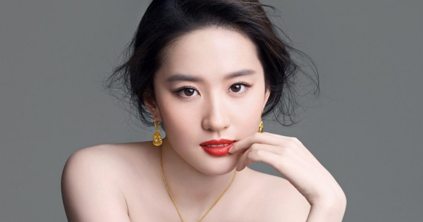 5 mỹ nhân có gương mặt đẹp nhất Trung Quốc: Địch Lệ Nhiệt Ba lại thua Dương Mịch, hạng 1 không ai dám cãi 26 5 mỹ nhân có gương mặt đẹp nhất Trung Quốc: Địch Lệ Nhiệt Ba lại thua Dương Mịch, hạng 1 không ai dám cãi ddsa 1758679257632 1758679258130606371805 78 0 549 900 crop 17586813723361326562267png