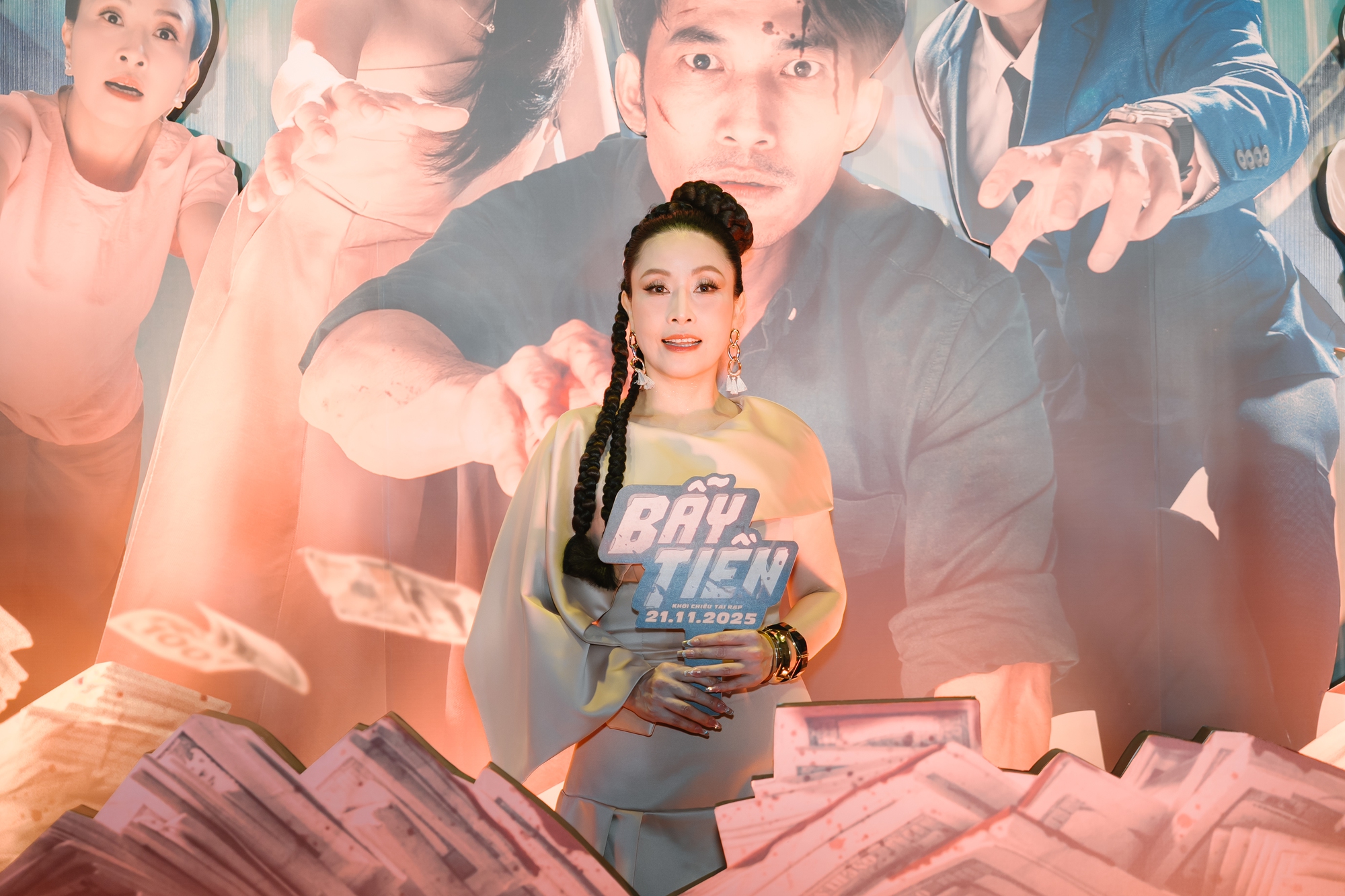 Showbiz Việt mấy ai đen đủi như sao nữ này: 3 lần gặp lừa đảo, còn mua phải 2 cục đá với giá không tưởng- Ảnh 2.