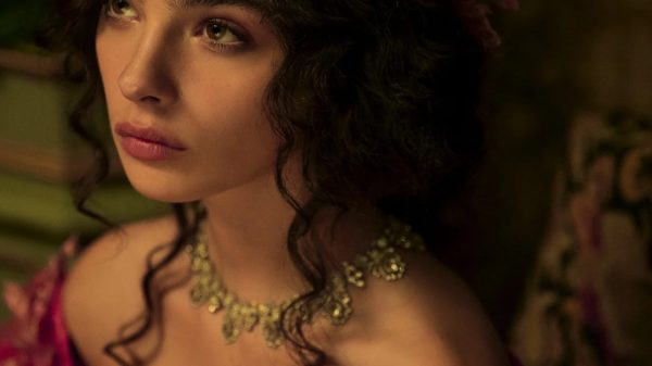 Phim cổ trang 18+ đang gây bão toàn cầu: Nữ chính đẹp quá mức chịu đựng, gây sốc với loạt cảnh nóng cực bạo deva cassel le guepard 1 ezgifcom webp to jpg converter 1741712948943 1741712949030928587649 1741752627881 17417526283241132438220