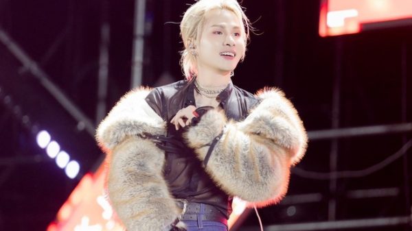 Hoan nghênh TP.HCM hạn chế ca sĩ lệch chuẩn biểu diễn 28 Hoan nghênh TP.HCM hạn chế ca sĩ lệch chuẩn biểu diễn dff 1761549504692 1761549505040872850595