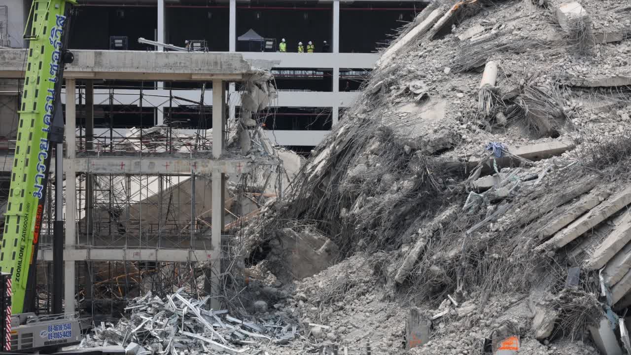 Thông tin điều tra mới quan trọng liên quan nhà thầu xây dựng toà nhà bị đổ sập tại Bangkok trong trận động đất 7,7 độ- Ảnh 1.