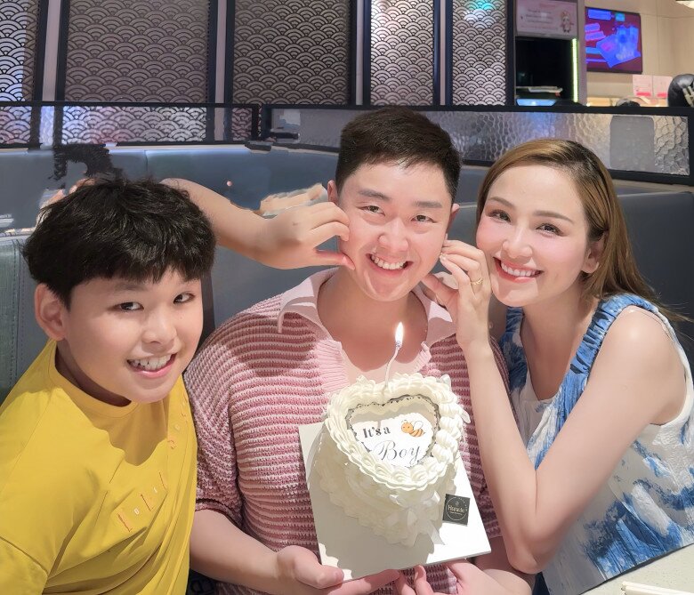 Hoa hậu Diễm Hương sinh con cho chồng 3- Ảnh 2.