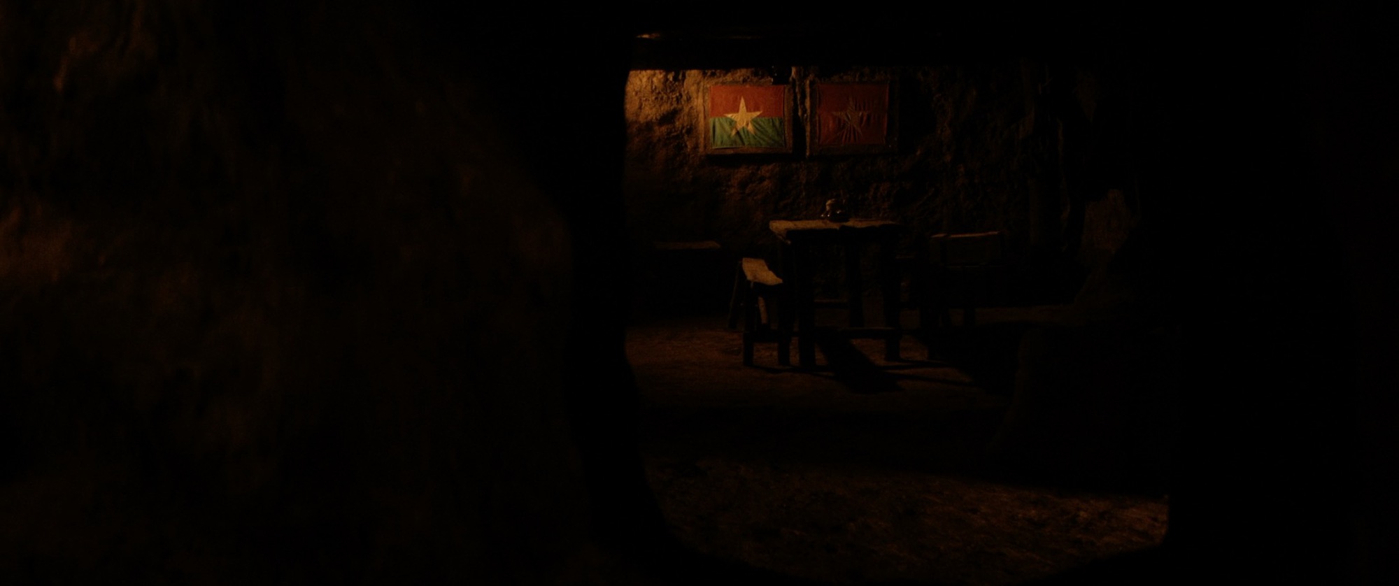 Địa Đạo: Mặt Trời Trong Bóng Tối – Cuộc chiến không ánh mặt trời vẫn rực cháy tinh thần dân tộc- Ảnh 5. Địa Đạo: Mặt Trời Trong Bóng Tối – Cuộc chiến không ánh mặt trời vẫn rực cháy tinh thần dân tộc- Ảnh 5.