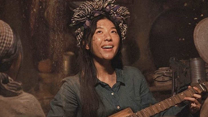 Mỹ nhân Việt duy nhất đổi đời nhờ liên tục làm rơi đồ, đẹp như hoa như ngọc cứ xuất hiện là bùng nổ visual- Ảnh 2.