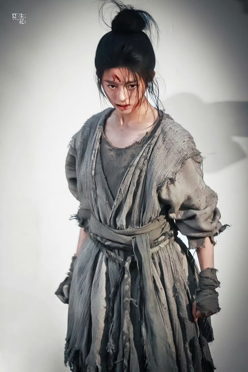 Tiểu Triệu Lệ Dĩnh vừa trở lại đã bị tẩy chay- Ảnh 3. Tiểu Triệu Lệ Dĩnh vừa trở lại đã bị tẩy chay- Ảnh 3.