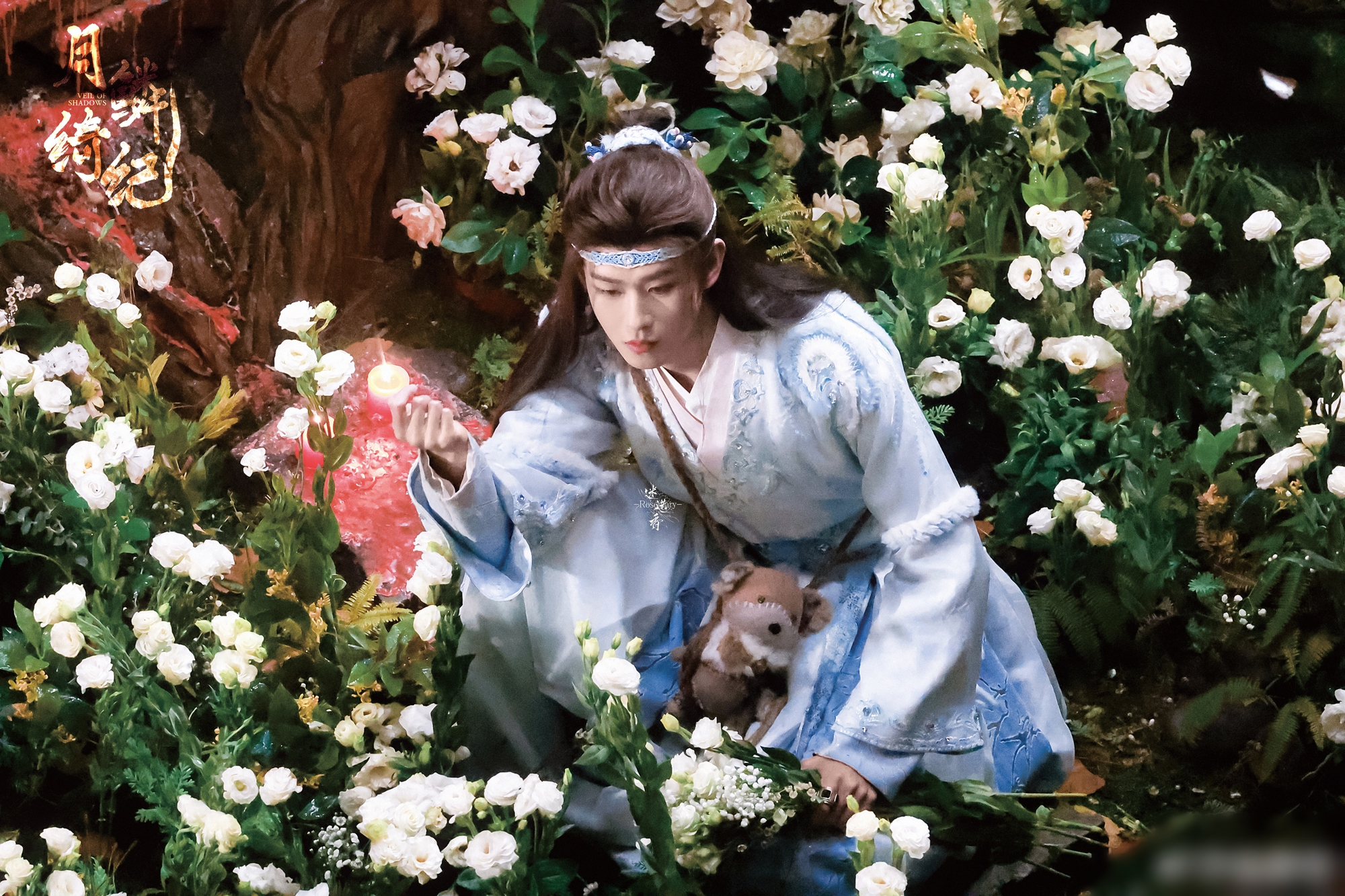 Mỹ nam bạch y đang viral khắp Trung Quốc: Nhan sắc thần thánh tràn đầy tiên khí, trời sinh để đóng cổ trang- Ảnh 4. Mỹ nam bạch y đang viral khắp Trung Quốc: Nhan sắc thần thánh tràn đầy tiên khí, trời sinh để đóng cổ trang- Ảnh 4.