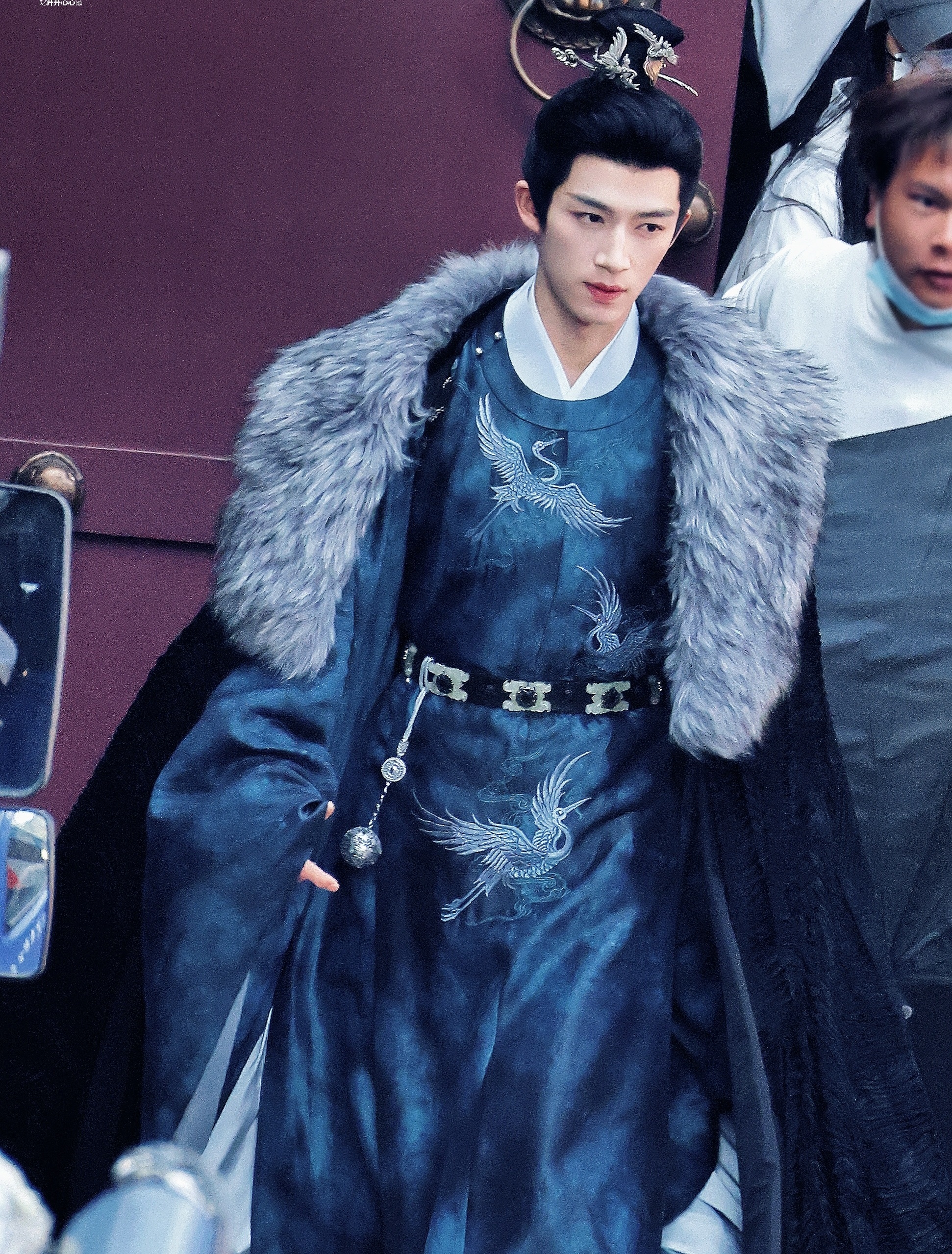 Mỹ nhân cứ đóng phim với ai là người đó đổi đời thành sao hạng A, đẹp như búp bê còn có số vượng phu quá đỉnh- Ảnh 5.