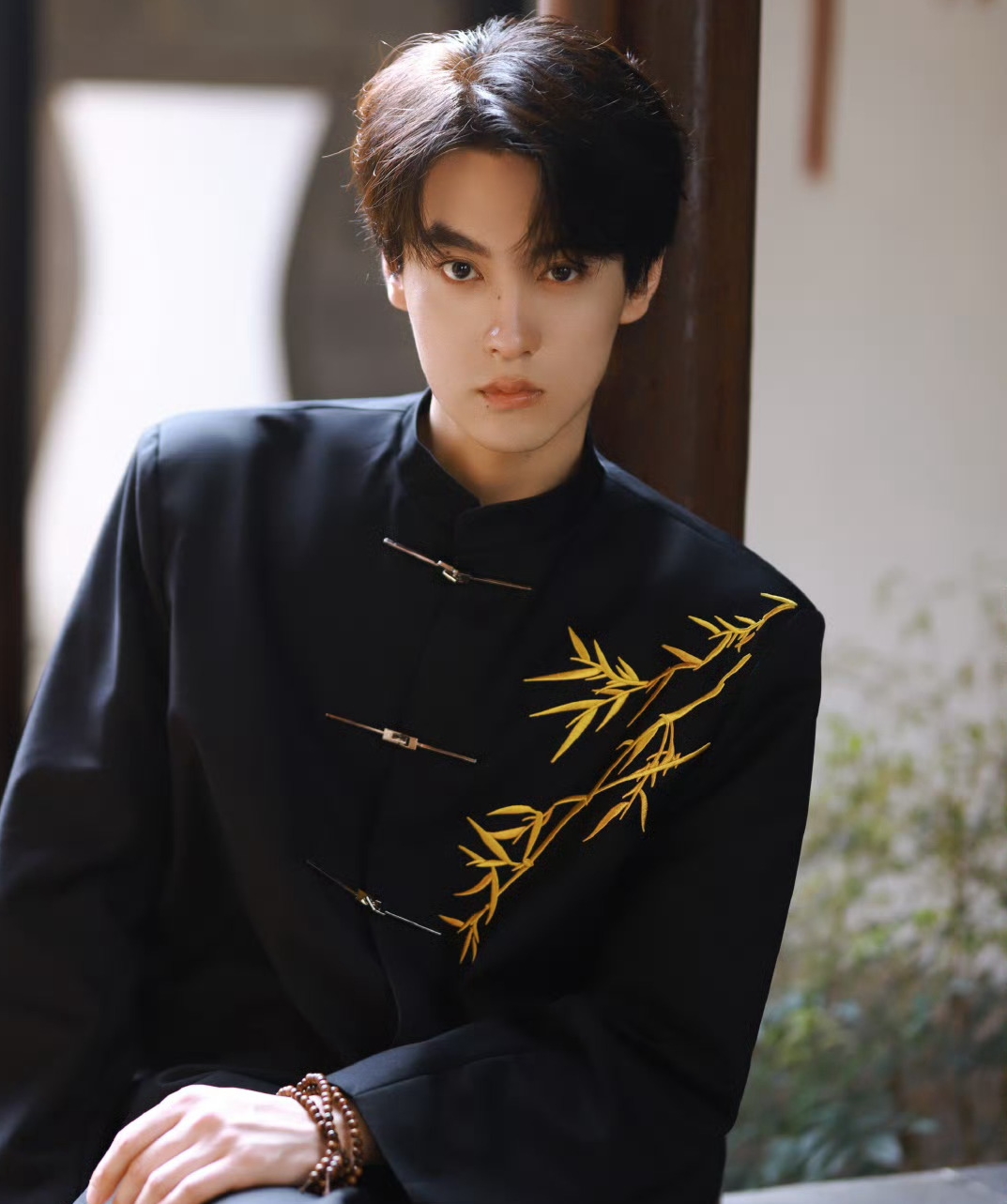 Dân tình đòi cấm sóng mỹ nam này ngay lập tức: Tình ái hỗn loạn có tận 5 bạn gái, giả vờ ngây thơ câu kéo khán giả- Ảnh 5.