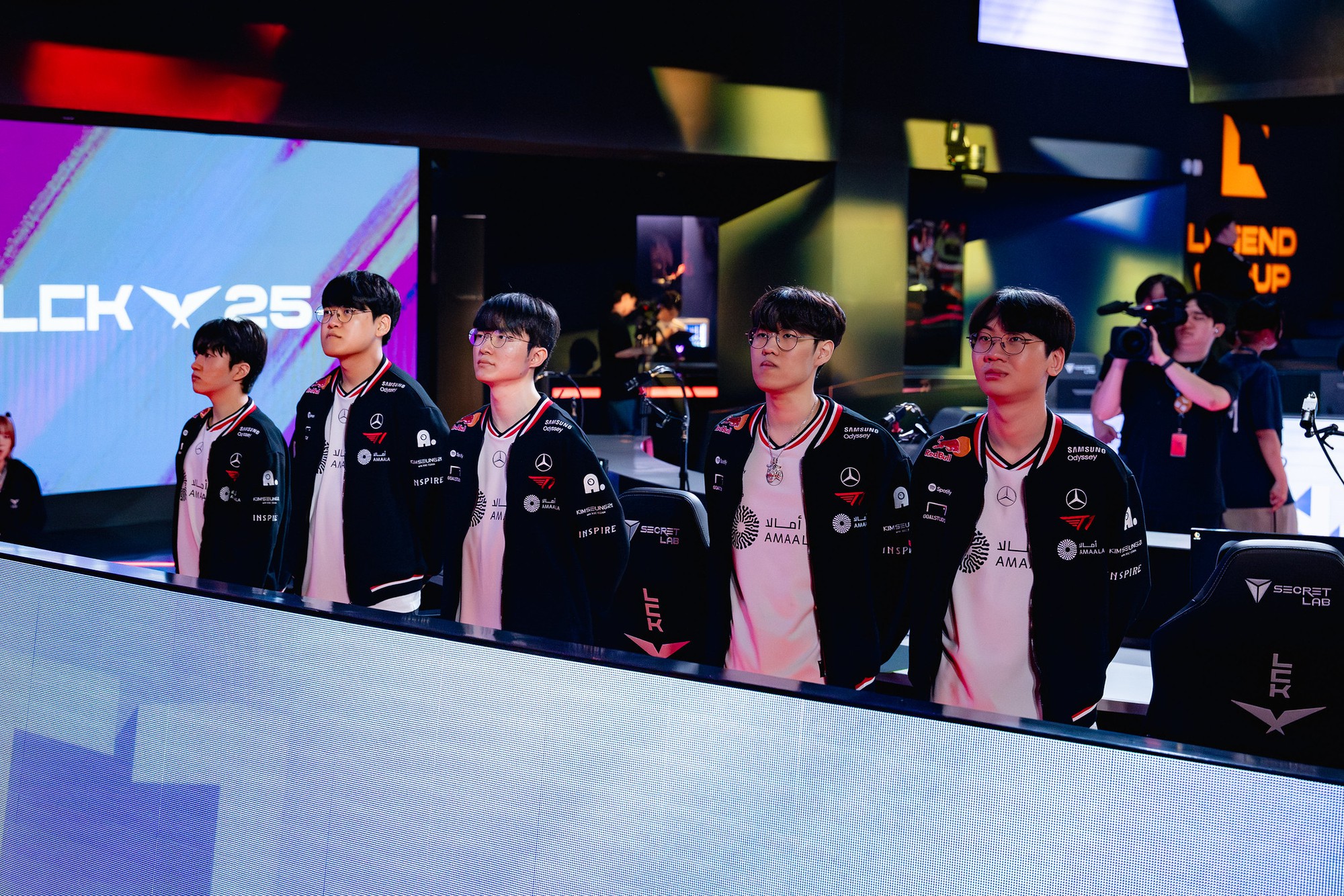 Chưa thi đấu nhưng phía DK có động thái Chưa thi đấu nhưng phía DK có động thái