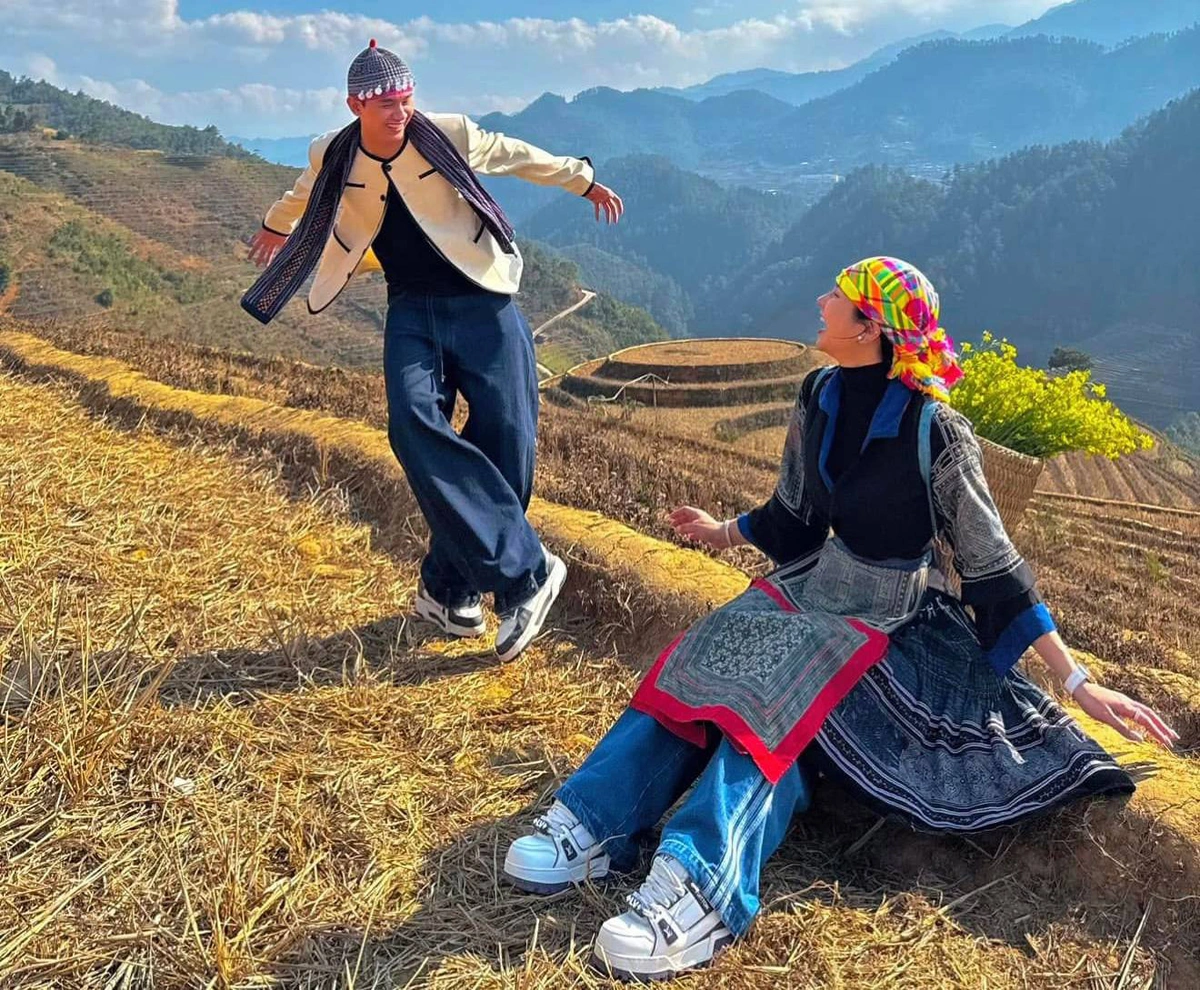 Nữ nghệ sĩ ở nhà 600m2, hôn nhân đầu đầy ồn ào, là mẹ 2 con, U40 viên mãn bên bạn trai kém 11 tuổi- Ảnh 4.