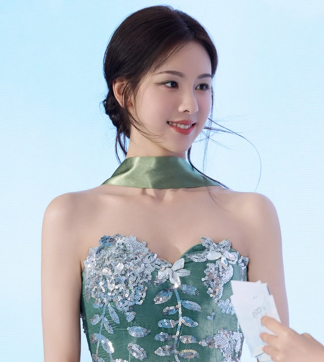 Mỹ nữ khiến 5 triệu người muốn kết hôn- Ảnh 11.