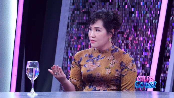 Theo Tiến sĩ Tô Nhi A, hạnh phúc của con cái cần đặt trên mọi lễ nghi.