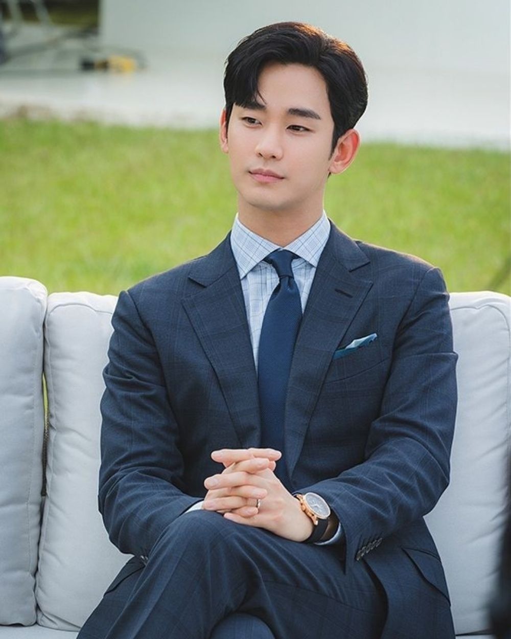 Phía Kim Soo Hyun bị cảnh sát triệu tập thẩm vấn, netizen lo ngại chứng cứ