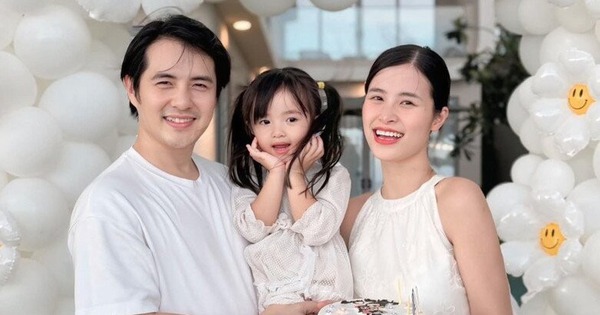 Con gái Đông Nhi hát hay cỡ này, bảo sao dân mạng xuýt xoa: "Đúng truyền nhân của mẹ" dong nhi 5 tuoi da boi 1755840020236501520658 290 0 778 780 crop 1755840023879800422025 1756049956998 1756049957579214655968 39 0 691 1245 crop 1756050166547815956798jpg