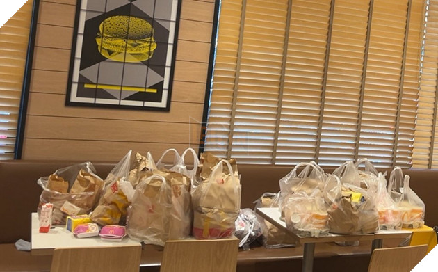 McDonald’s lên tiếng phản đối trước tình trạng hỗn loạn và lãng phí thực phẩm trong sự kiện Pokemon 3