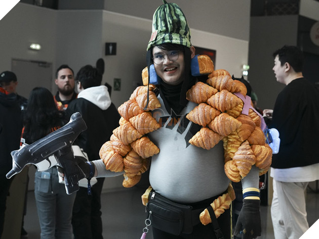 VALORANT Champions 2025: Bau Khong Khi Cuong Nhiet Cua Ngay Thi Dau Mo Man 10 VALORANT Champions 2025: Bầu Không Khí Cuồng Nhiệt Của Ngày Thi Đấu Mở Màn 10