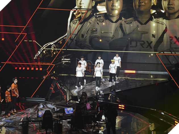 VALORANT Champions 2025: Bùng Nổ Các Hoạt Động Cho Người Hâm Mộ Ở Chung Kết Nhánh Thua 17