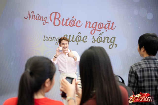 Dàn sao Việt tại Triển lãm Thành tựu đất nước: Phương Oanh - Shark Bình sánh đôi, 1 sao nữ 42 tuổi đang hot khoe visual quá xinh!- Ảnh 17. Dàn sao Việt tại Triển lãm Thành tựu đất nước: Phương Oanh - Shark Bình sánh đôi, 1 sao nữ 42 tuổi đang hot khoe visual quá xinh!- Ảnh 17.