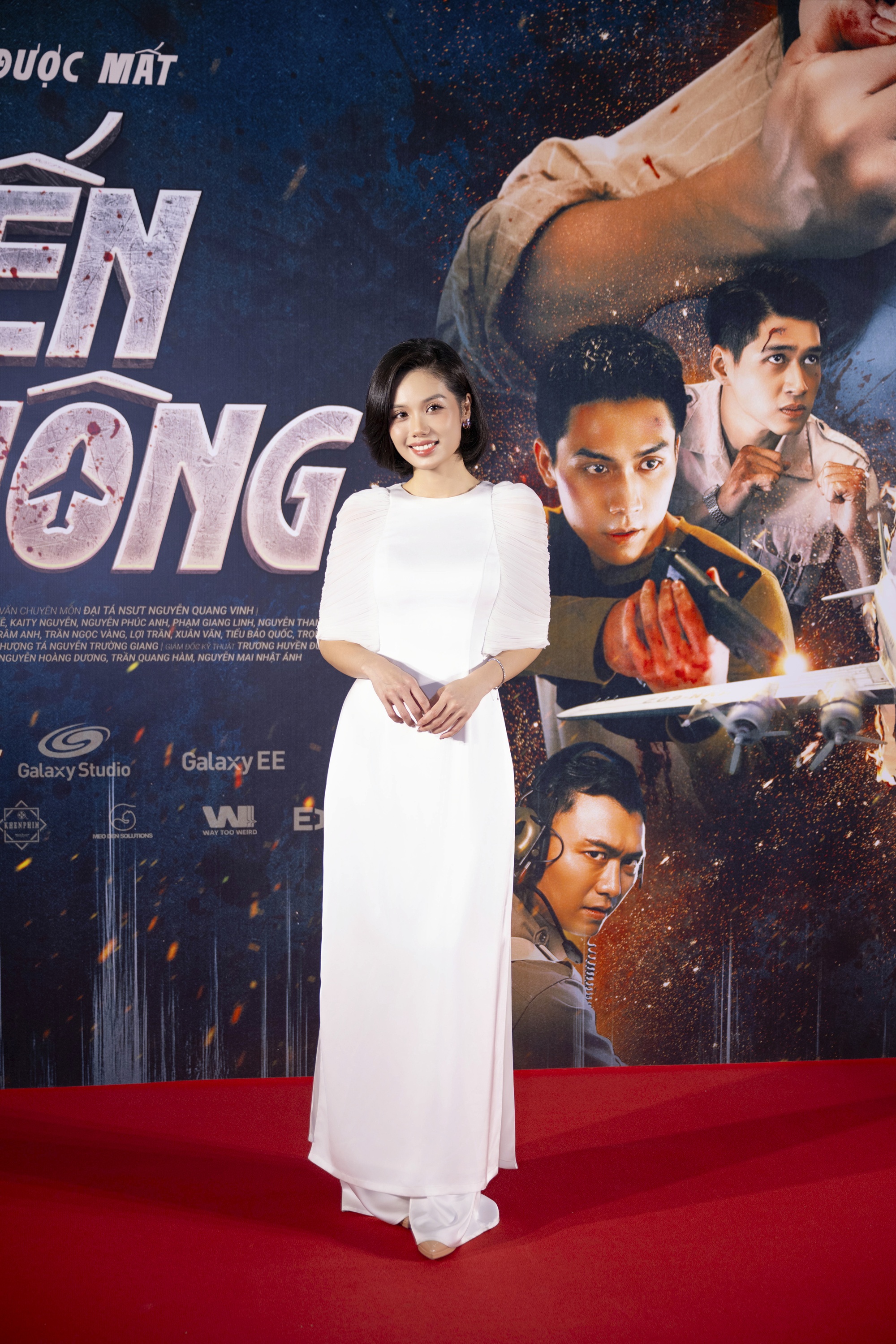 Thảm đỏ Tử Chiến Trên Không: Kaity Nguyễn đẹp phát sáng, ai ngờ bị 1 nam thần lấn át theo cách không ngờ- Ảnh 10.