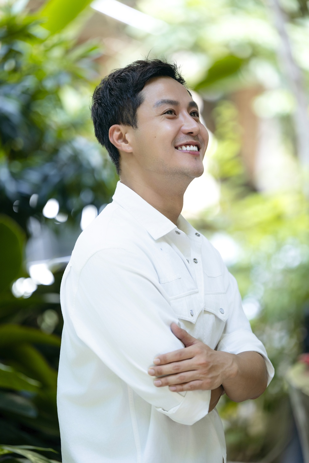 Thanh Sơn: Chúng tôi diễn xong không biết đâu là máu thật, đâu là máu giả, nghĩa là máu thật và máu giả lẫn lộn với nhau- Ảnh 1. Thanh Sơn: Chúng tôi diễn xong không biết đâu là máu thật, đâu là máu giả, nghĩa là máu thật và máu giả lẫn lộn với nhau- Ảnh 1.