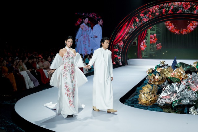 Nữ diễn viên 8x giảm 15kg, vóc dáng sau 9 tháng sinh con thứ 3 gây kinh ngạc- Ảnh 2. Nữ diễn viên 8x giảm 15kg, vóc dáng sau 9 tháng sinh con thứ 3 gây kinh ngạc- Ảnh 2.