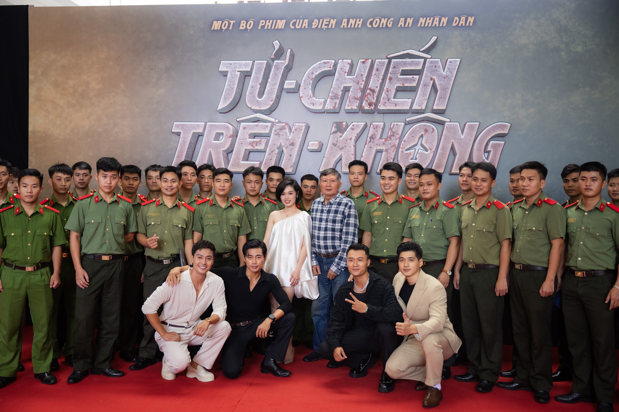 Ngoại hình Thanh Sơn thế nào mà bị đạo diễn chê thẳng mặt?- Ảnh 6. Ngoại hình Thanh Sơn thế nào mà bị đạo diễn chê thẳng mặt?- Ảnh 6.