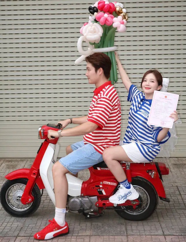 Sau màn công khai thần tốc, khi nào Đình Tú - Ngọc Huyền sẽ làm đám cưới? - 1