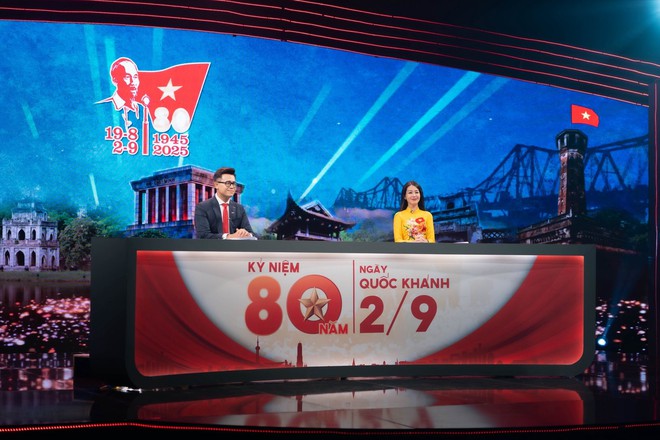 Đức Bảo dẫn trực tiếp A80 Đức Bảo dẫn trực tiếp A80