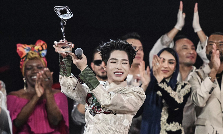 Người đứng sau bản hit giúp Đức Phúc chiến thắng cuộc thi âm nhạc ở Nga- Ảnh 1. Người đứng sau bản hit giúp Đức Phúc chiến thắng cuộc thi âm nhạc ở Nga- Ảnh 1.