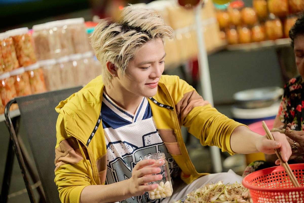 Hoa hậu Thùy Tiên