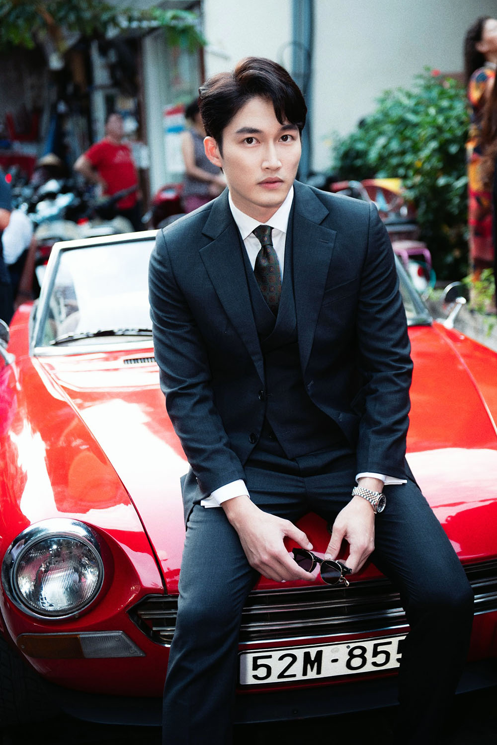 Hồ sơ tình ái của Đình Tú: Từng yêu mẹ đơn thân 5 năm, vướng Hồ sơ tình ái của Đình Tú: Từng yêu mẹ đơn thân 5 năm, vướng