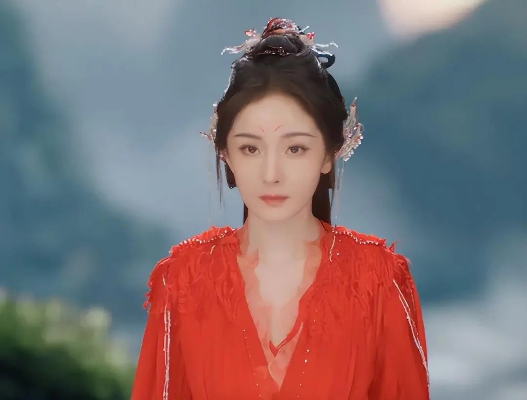 Nhìn Đường Yên 41 tuổi và Dương Mịch 38 tuổi mới thấy: Tuổi tác không phải vấn đề, quan trọng là cách đối diện với thời gian- Ảnh 3. Nhìn Đường Yên 41 tuổi và Dương Mịch 38 tuổi mới thấy: Tuổi tác không phải vấn đề, quan trọng là cách đối diện với thời gian- Ảnh 3.