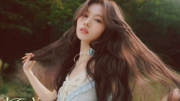 Video nữ ca sĩ lau người giữa concert hot khắp MXH vì sexy nghẹt thở, giọt mồ hôi "thần thánh" là có thật? e0a01686df504bd08dd51afc4e861fed 17530833022241536886580 1753084185118 1753084186398489706890