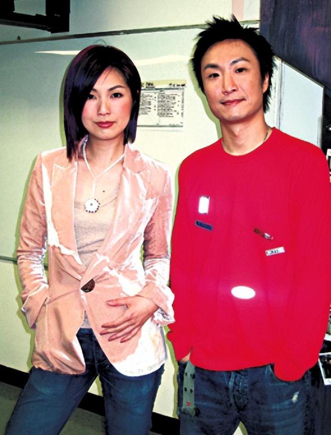 Chân dung “Thái tử showbiz” gia tài nghìn tỷ nhưng “mãi không chịu lớn”, keo kiệt tiền trợ cấp nuôi con- Ảnh 4.