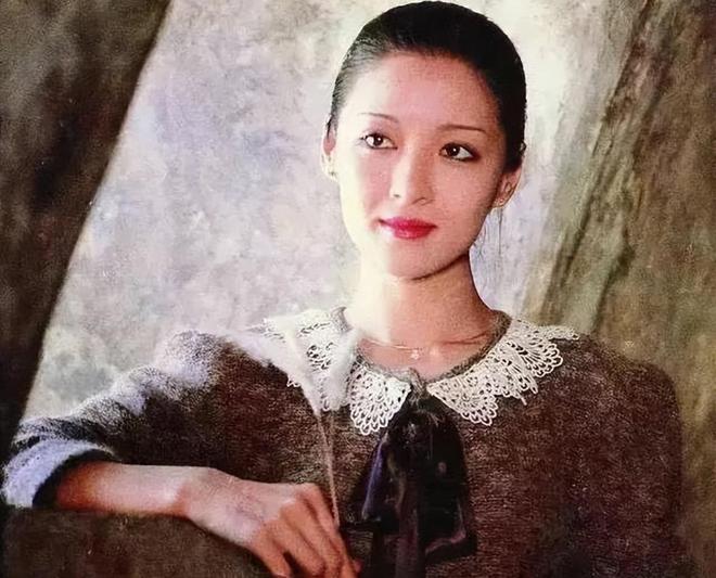 “Đệ nhất mỹ nhân” bị mẹ từ mặt vì lấy tài tử và cái kết đắng, ly hôn chỉ sau 90 ngày- Ảnh 2.