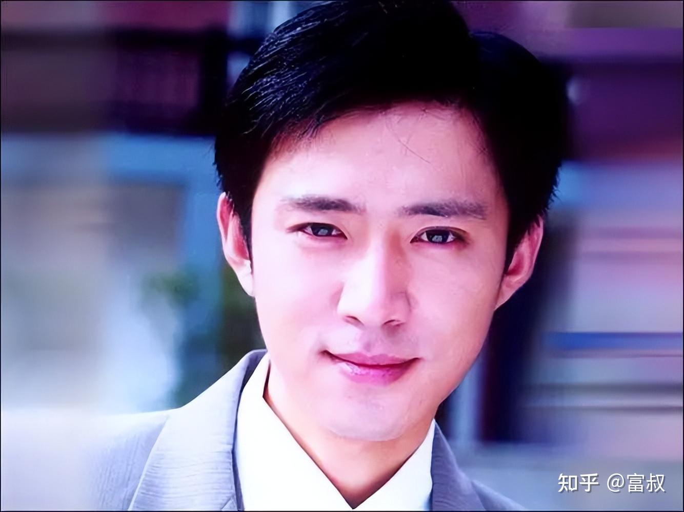 Nữ diễn viên gặp tai nạn biến dạng gương mặt, bạn trai ra 1 quyết định khiến cả showbiz sững sờ- Ảnh 1.