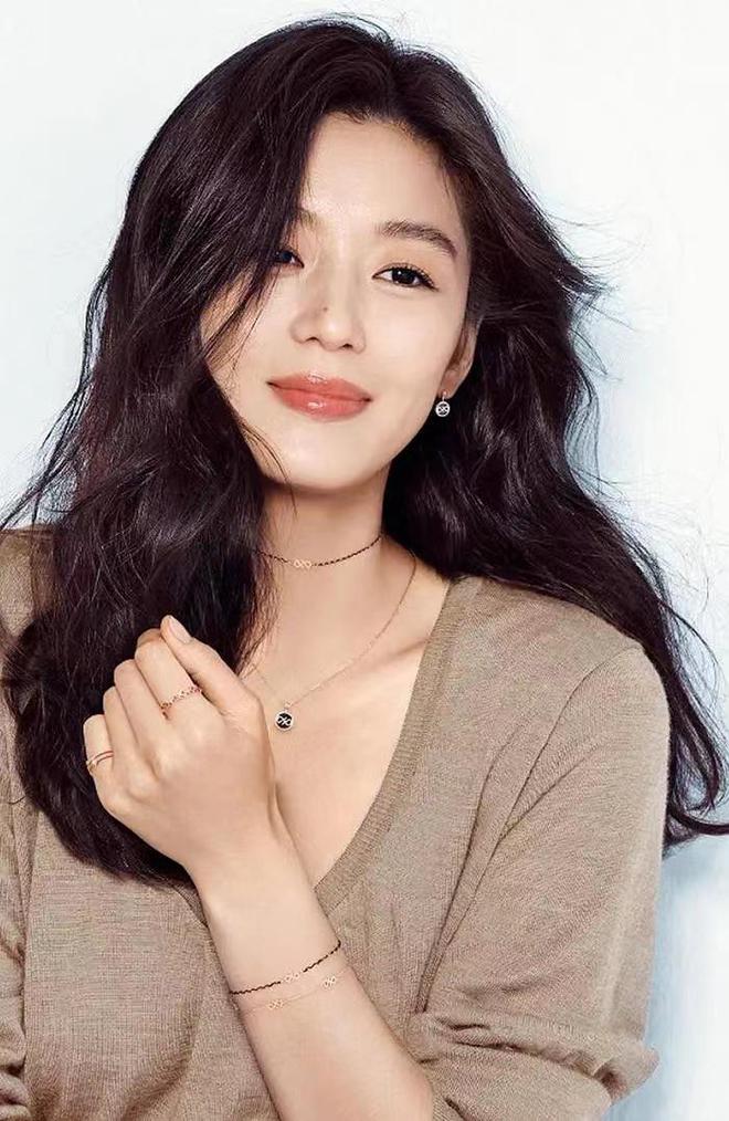 Nóng: Chồng Jeon Ji Hyun bị bóc là “đại gia rởm”, thua lỗ 287 tỷ khiến “mợ chảnh” gánh còng lưng- Ảnh 5. Nóng: Chồng Jeon Ji Hyun bị bóc là “đại gia rởm”, thua lỗ 287 tỷ khiến “mợ chảnh” gánh còng lưng- Ảnh 5.