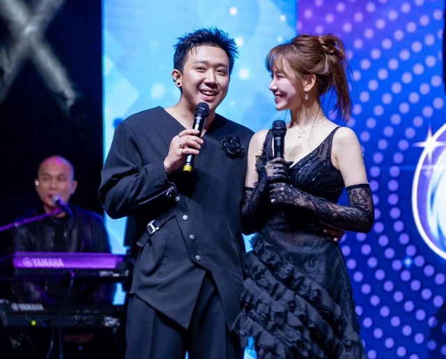 Chuyện gì thế này: Nửa đêm Trấn Thành bật khóc vì lời nói của Hari Won- Ảnh 1.