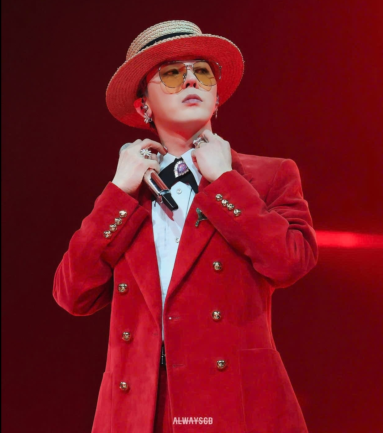 Tên tội phạm tình dục vụ bê bối Burning Sun tái xuất rúng động, Jisoo (BLACKPINK) và G-Dragon lo sốt vó?- Ảnh 3.