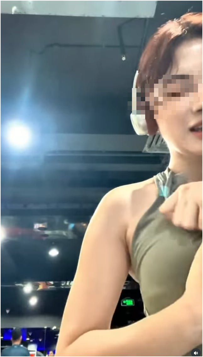 Gặp sự cố khi đang tập, nữ gymer hào hứng quay clip đăng lên mạng xã hội- Ảnh 5.